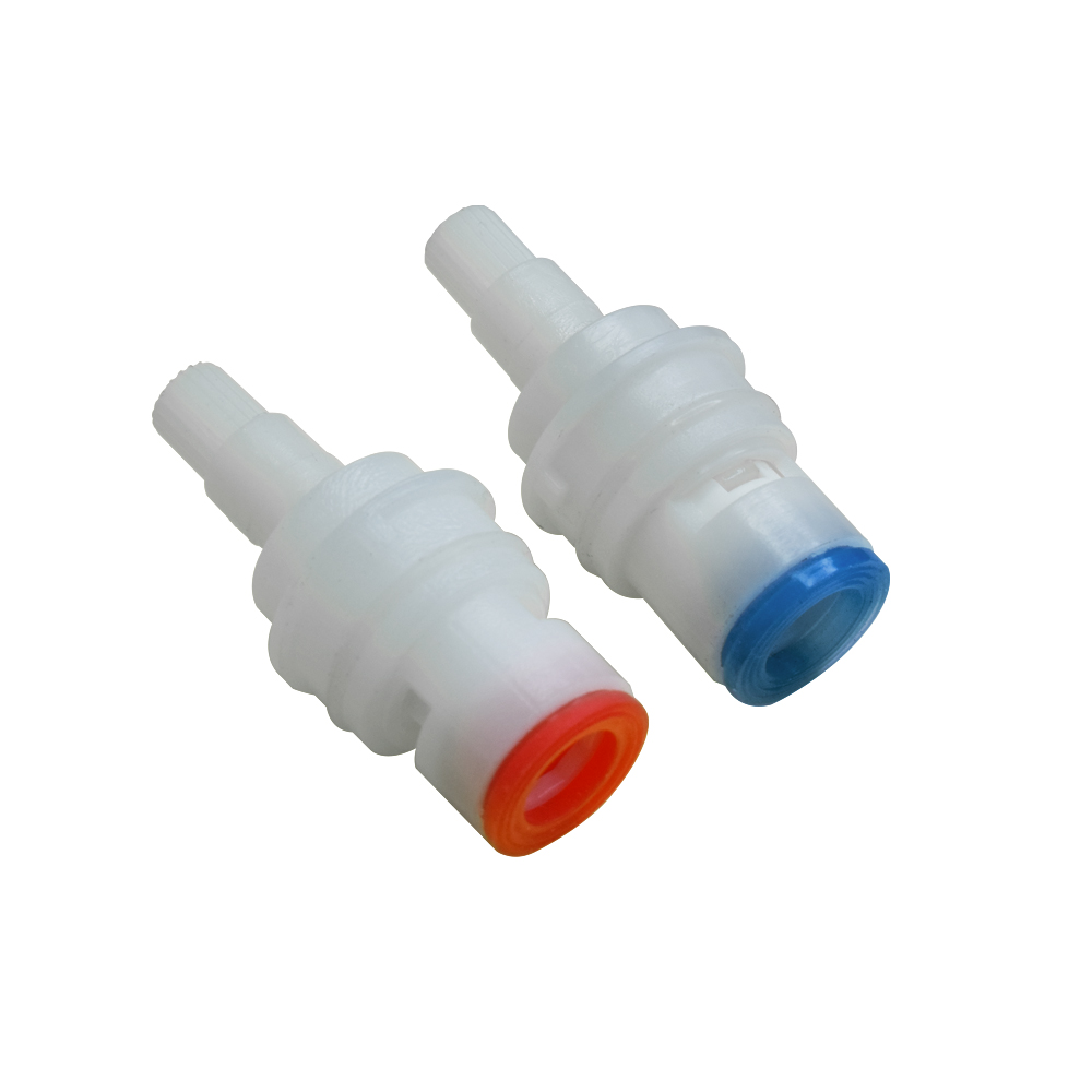 REPUESTO GRIFERIA EMBOLO PLASTICO X 2 LARGO PARA MEZCLADOR UDUKE (HT1218)